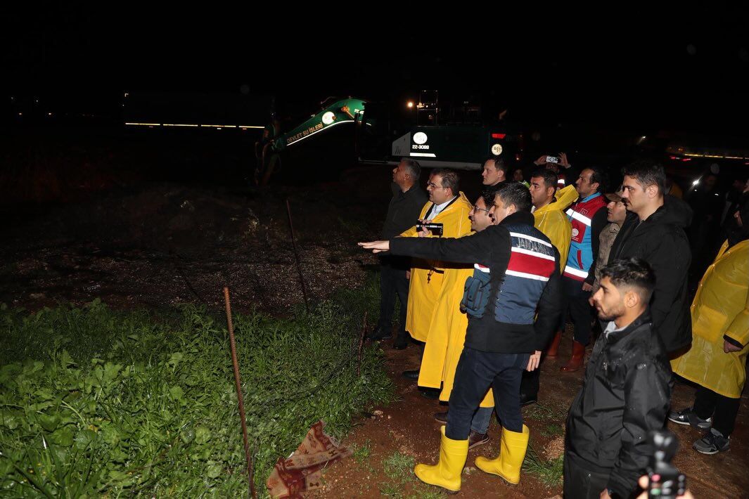 Şanlıurfa’da Selin Etkili Olduğu Bölgelerde İnceleme Yapıldı (2)