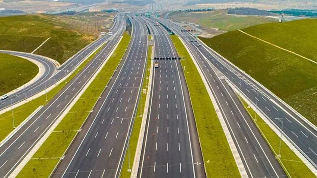 Şanlıurfa'ya Doğru Yola Çıkanlar Bu Haber İle İkinci Bayramı Yaşıyor (3)
