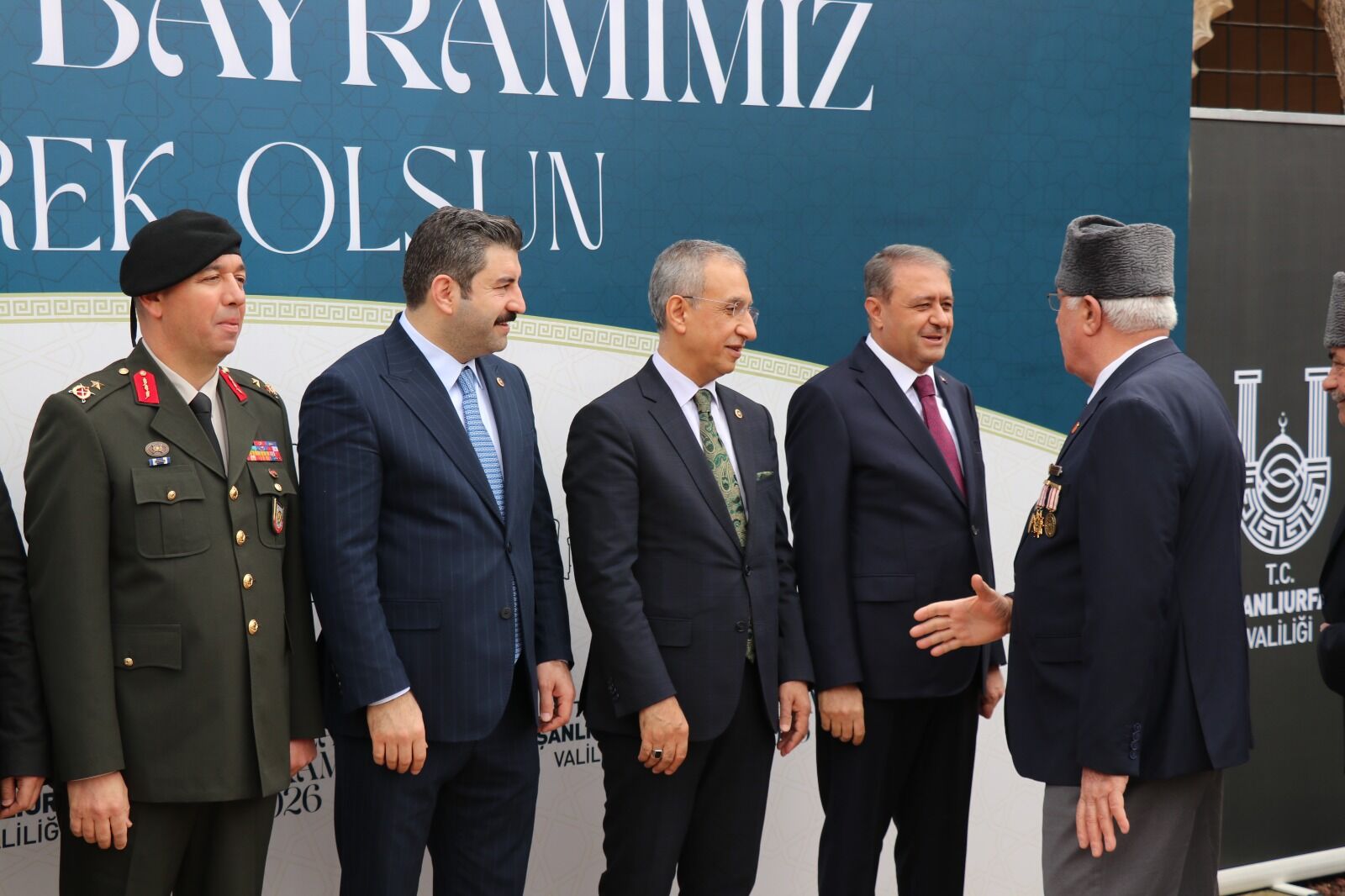 Vali Bayramlaşma