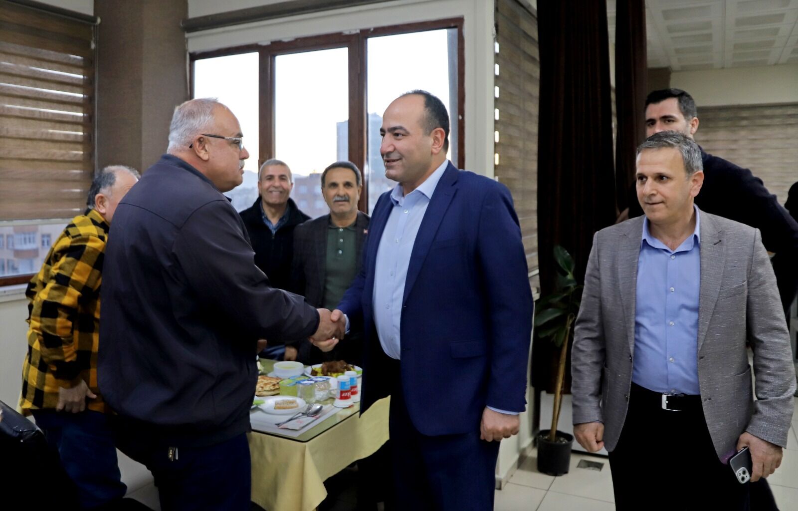 İl Sağlık Müdürü Berk, Sağlık Çalışanlarıyla İftar Sofrasında Buluştu-3