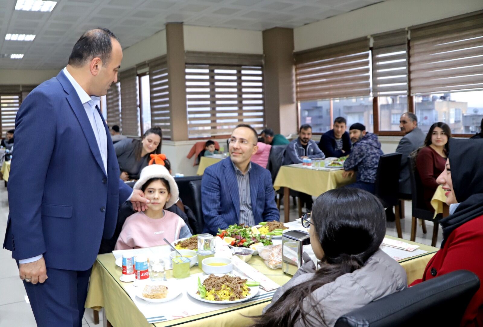 İl Sağlık Müdürü Berk, Sağlık Çalışanlarıyla İftar Sofrasında Buluştu-1