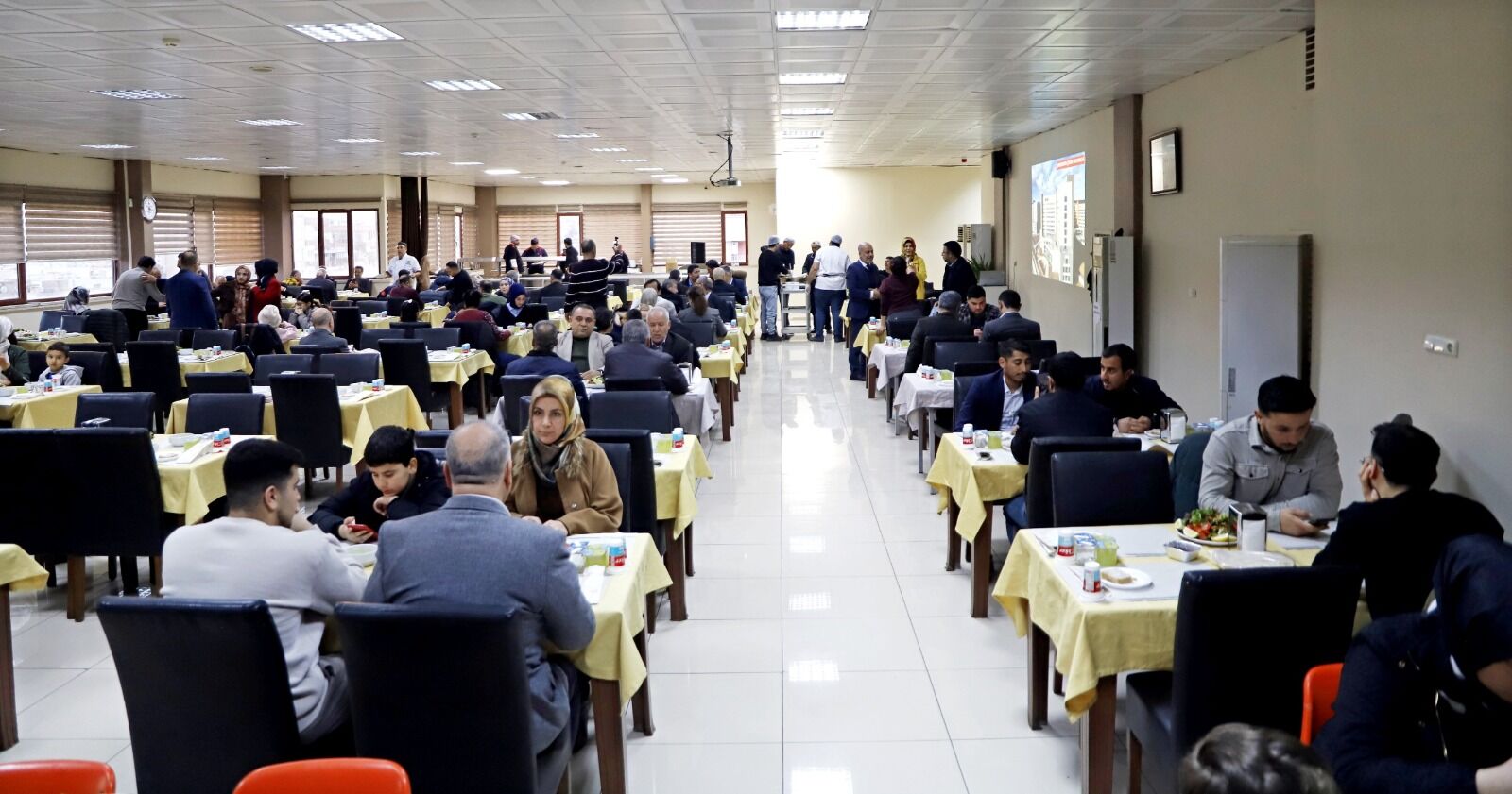 İl Sağlık Müdürü Berk, Sağlık Çalışanlarıyla İftar Sofrasında Buluştu-2