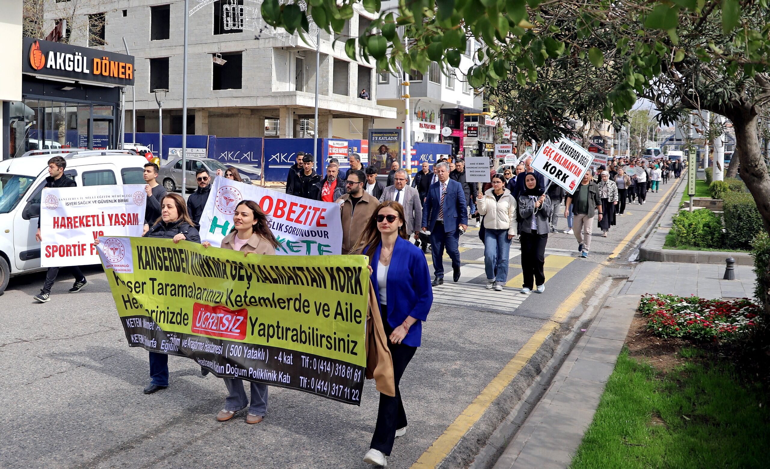 Şanlıurfa’da Dünya Sağlık Günü İçin Farkındalık Yürüyüşü-3