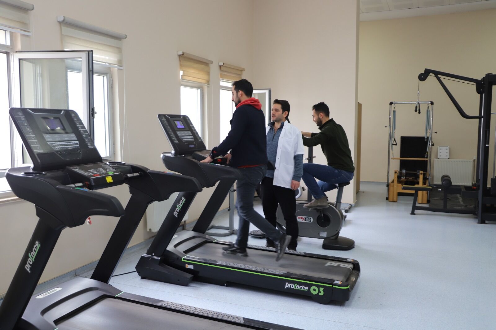 Eyyübiye Sağlıklı Hayat Merkezi Ücretsiz Fizyoterapi Sunuyor-1