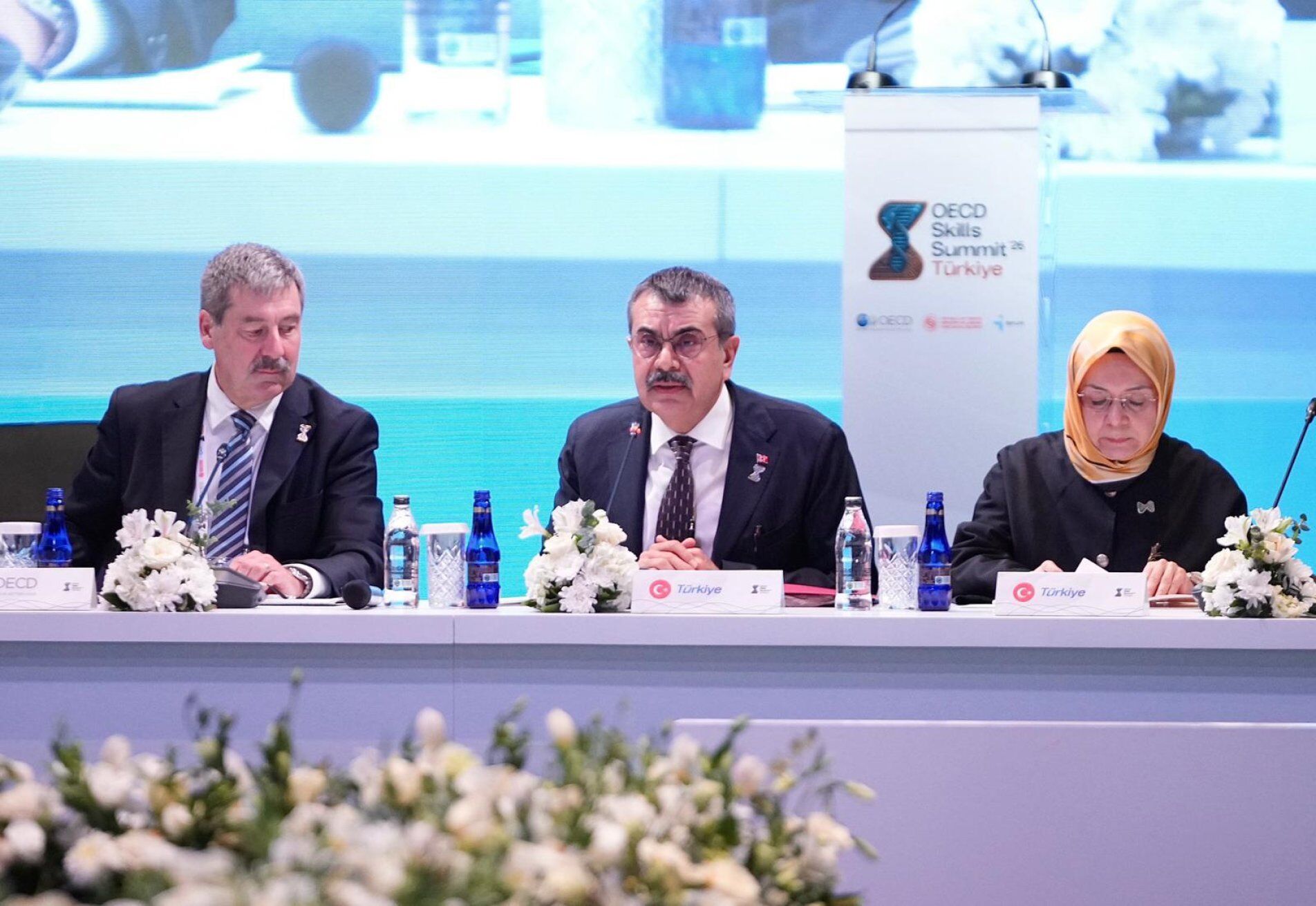 Bakan Tekin-2