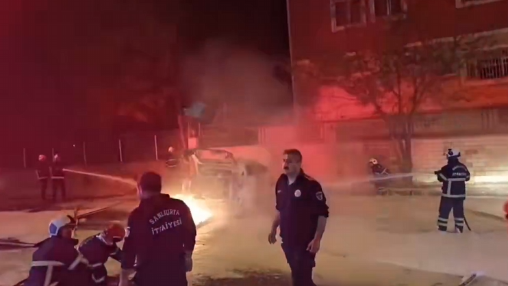Eki̇pler Yangina Müdahale Etti̇
