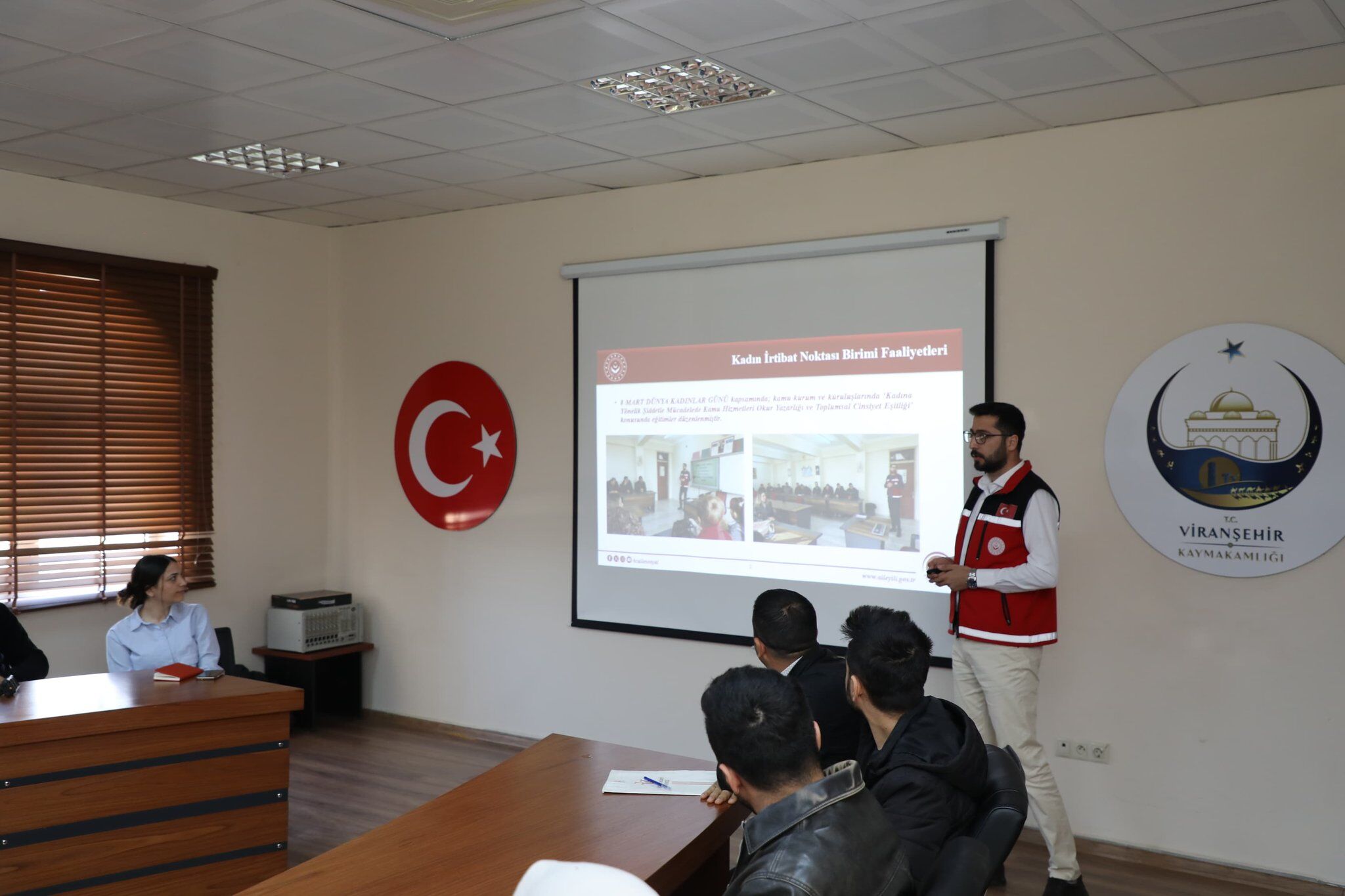 Viranşehir’de Kadına Şiddet ve Çocuk Koruma Toplantısı Gerçekleştirildi-1