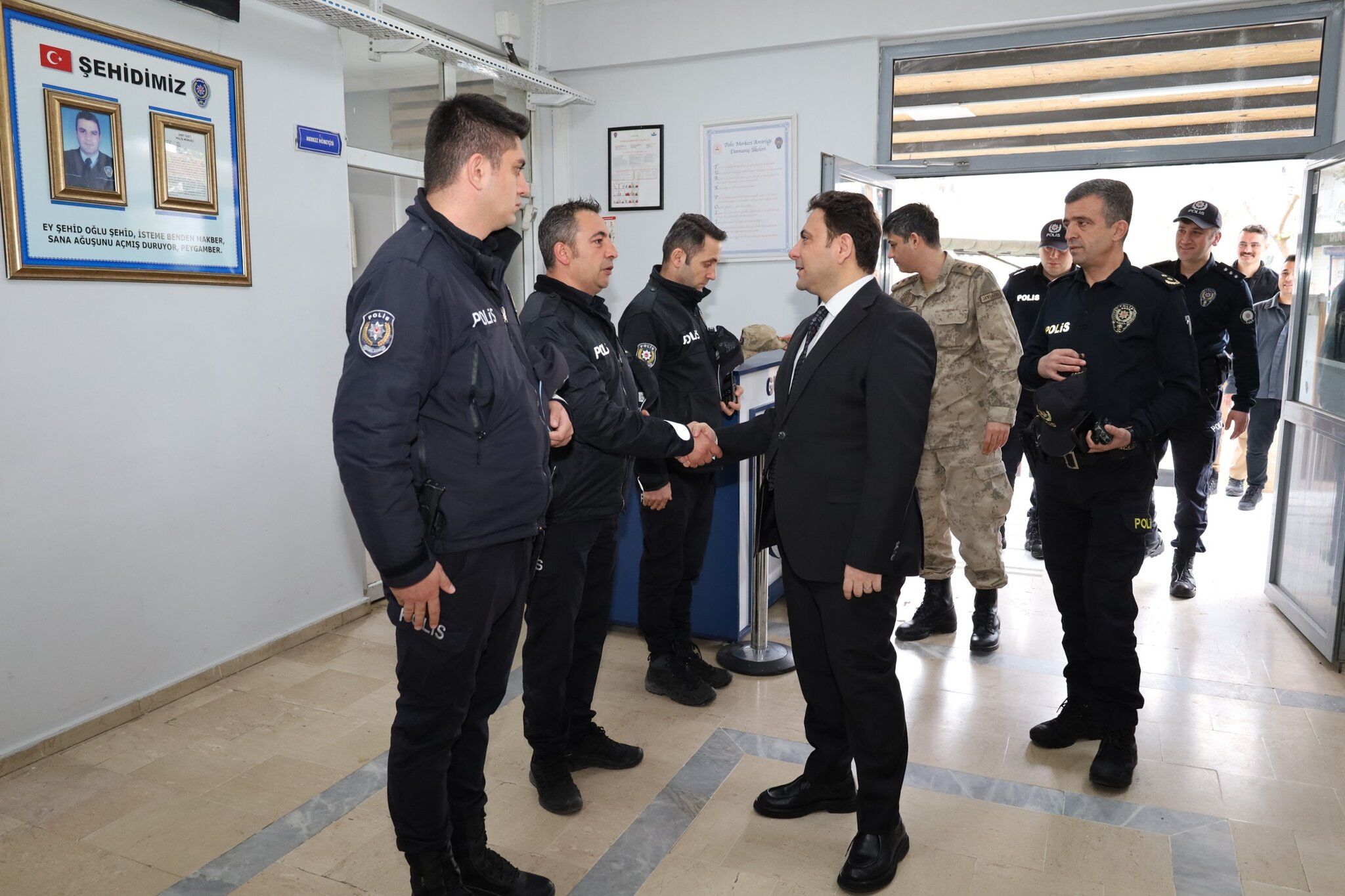Haliliye Kaymakamı Muhammed Serkan Şahin Asayiş Toplantısına Başkanlık Etti (6)