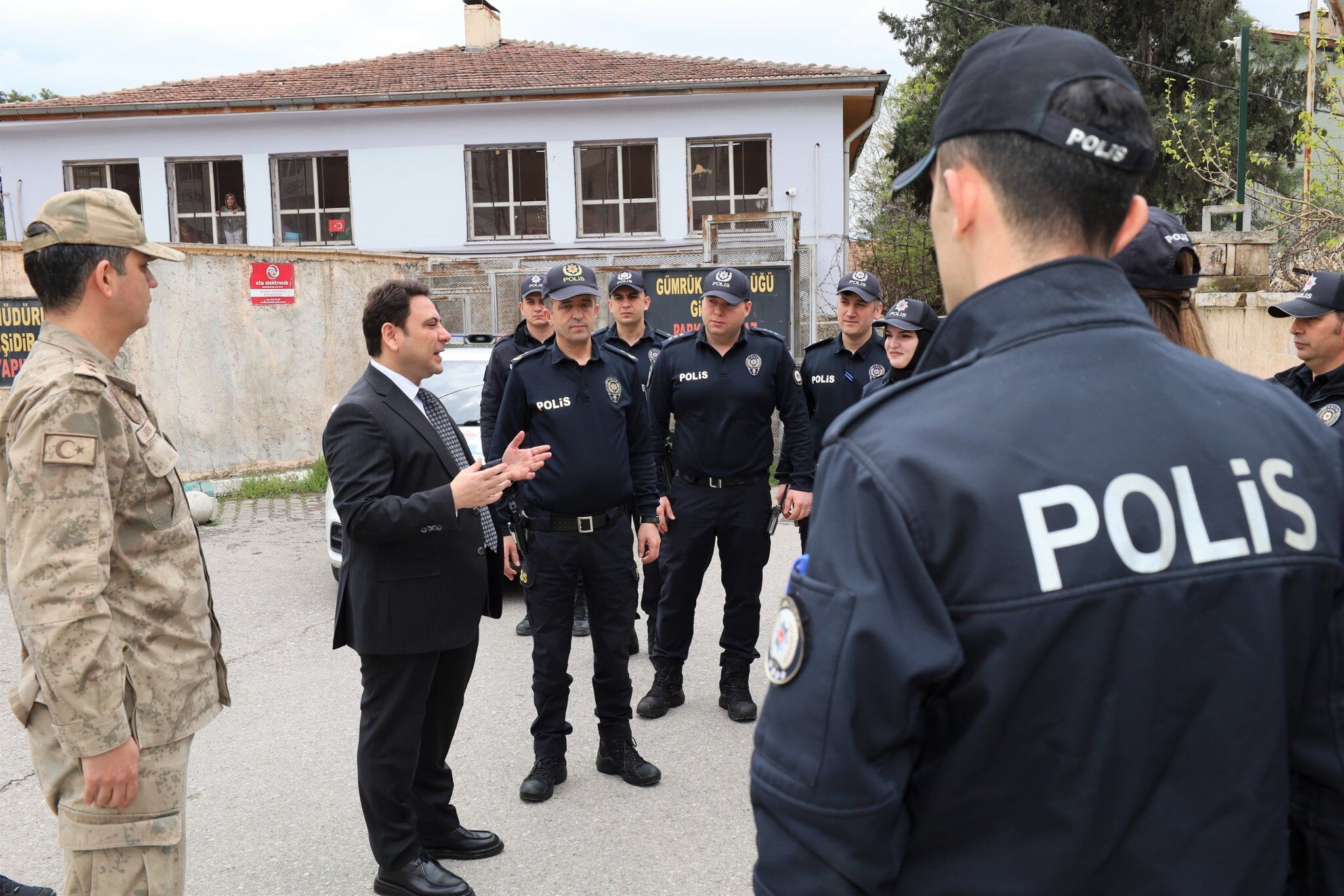 Haliliye Kaymakamı Muhammed Serkan Şahin Asayiş Toplantısına Başkanlık Etti (7)