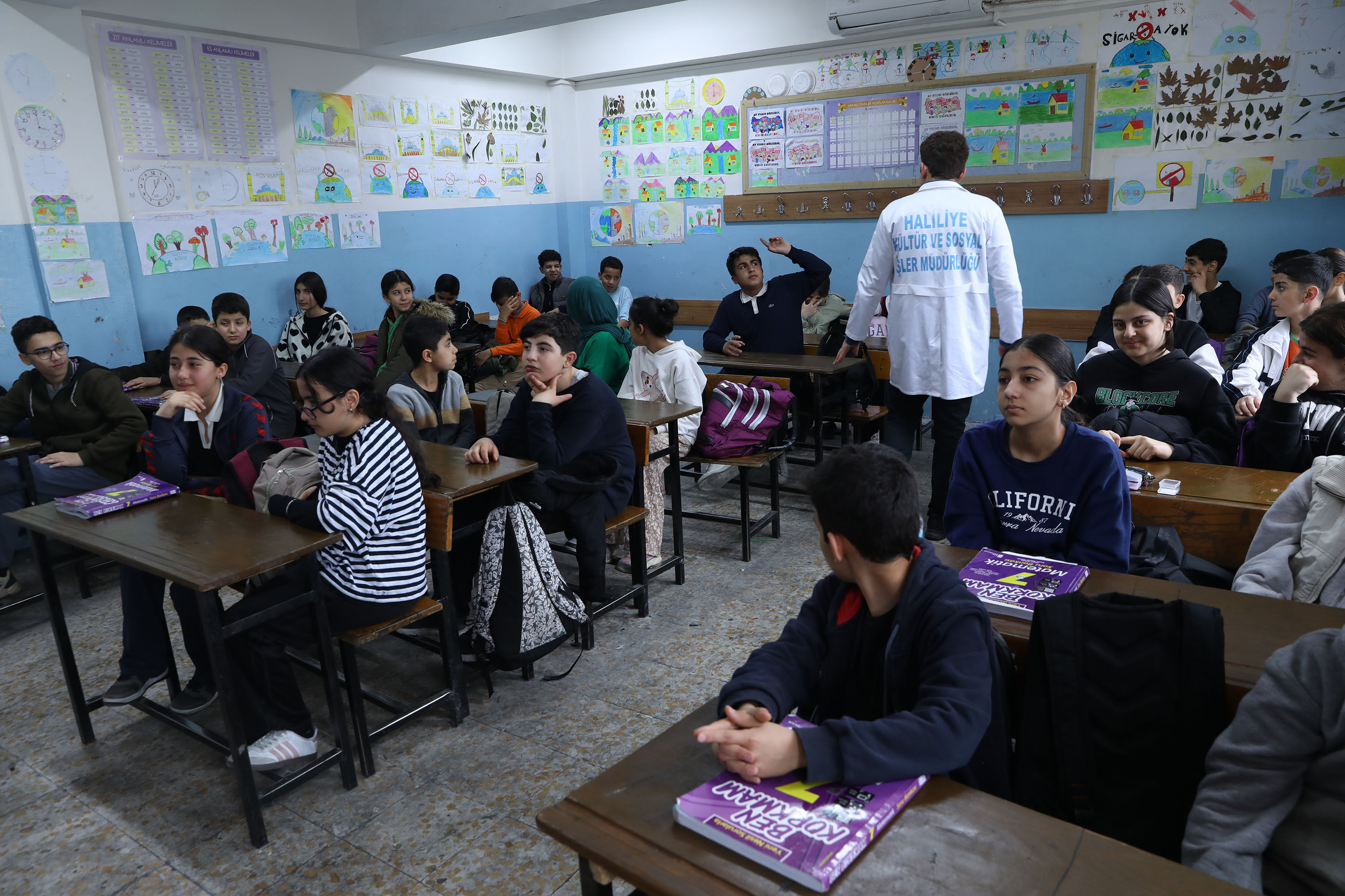 Hali̇li̇ye’de Öğrenci̇lere Sağlikli Gelecek İçi̇n Eği̇ti̇m (1)