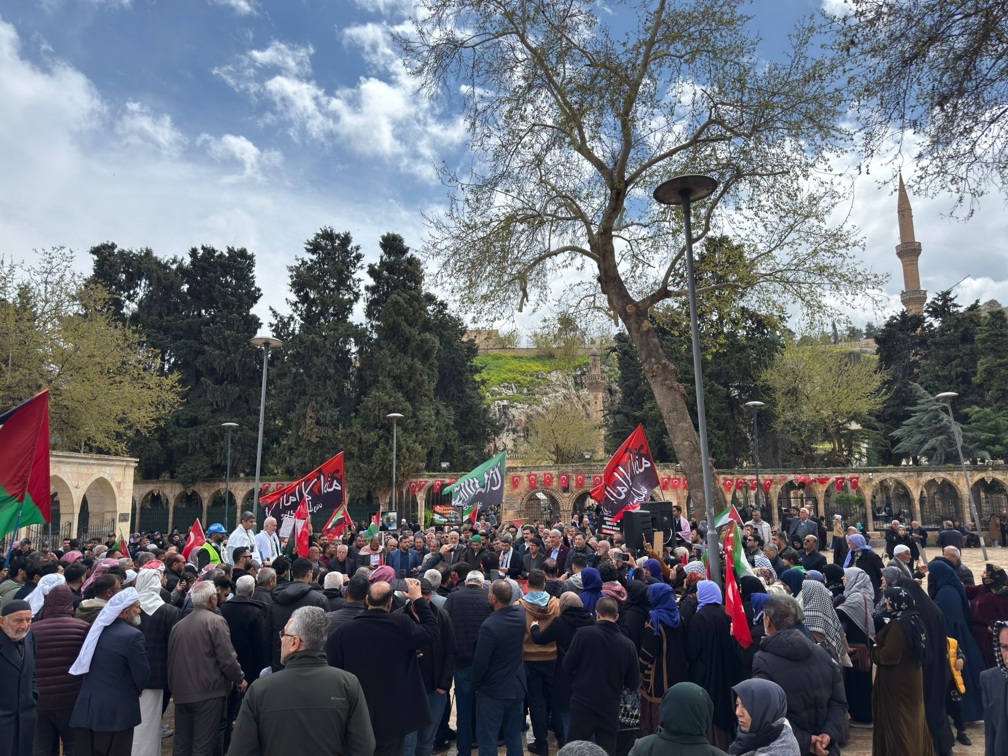 Idam Protesto 1