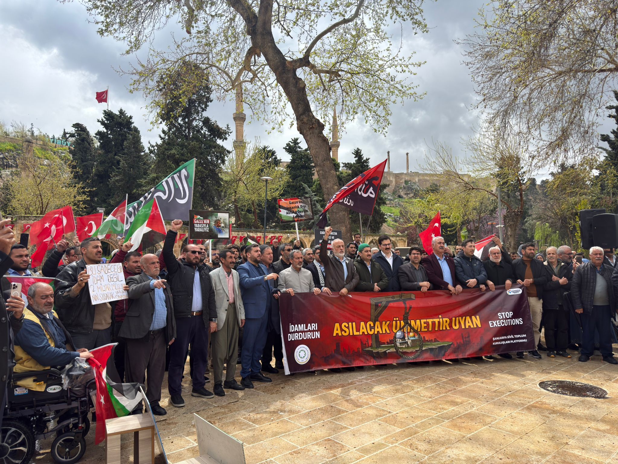 Idam Protesto