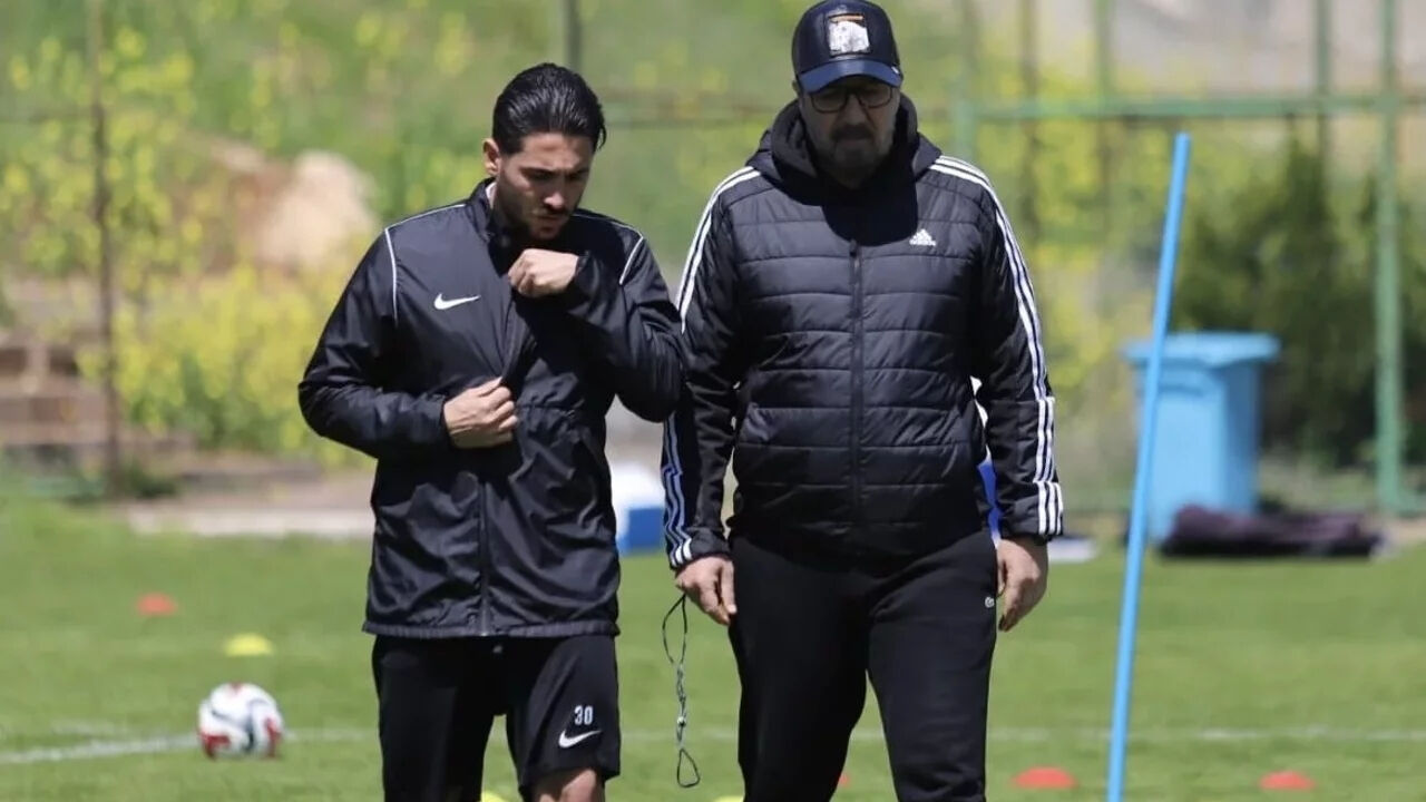 Kızılkaya Tarım Şanlıurfaspor Teknik Direktörü Taner Taşkın, Muğlaspor Maçı Sonrası Açıklamalarda Bulundu (1)
