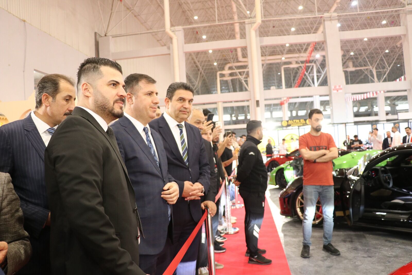 Şanlıurfa Otoshow 2026 Kapılarını Açtı Otomotiv Sektörünün Dev Buluşması Başladı (1)