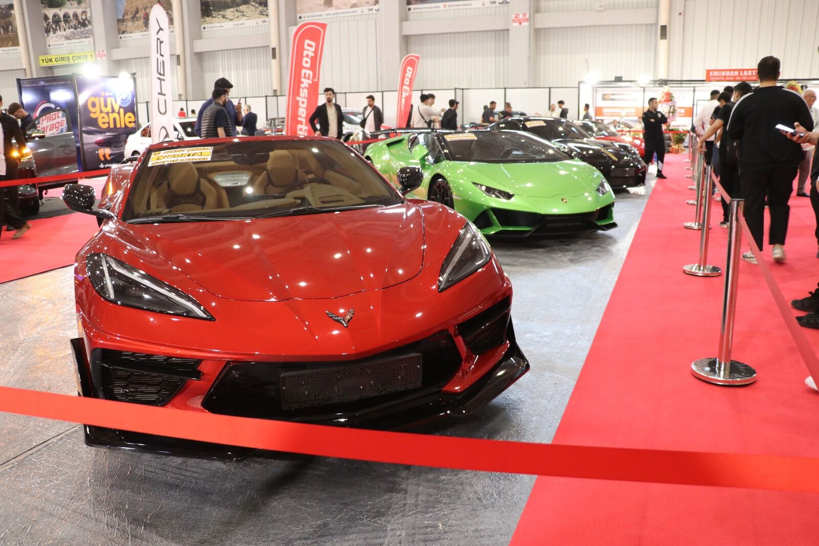 Şanlıurfa Otoshow 2026 Kapılarını Açtı Otomotiv Sektörünün Dev Buluşması Başladı (6)
