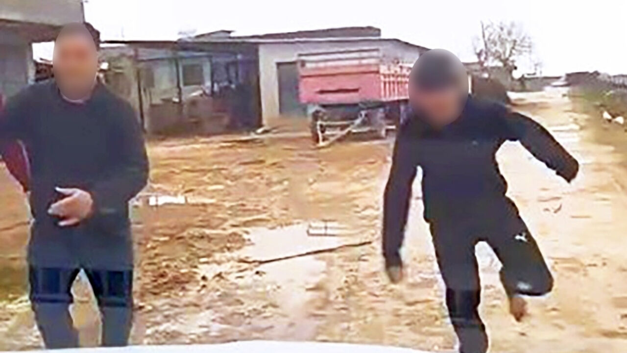 Şanlıurfa’nın Harran Ilçesinde Kaçak Elektriğe Müdahale Eden Ekipler, Saldırıya Uğradı (2)