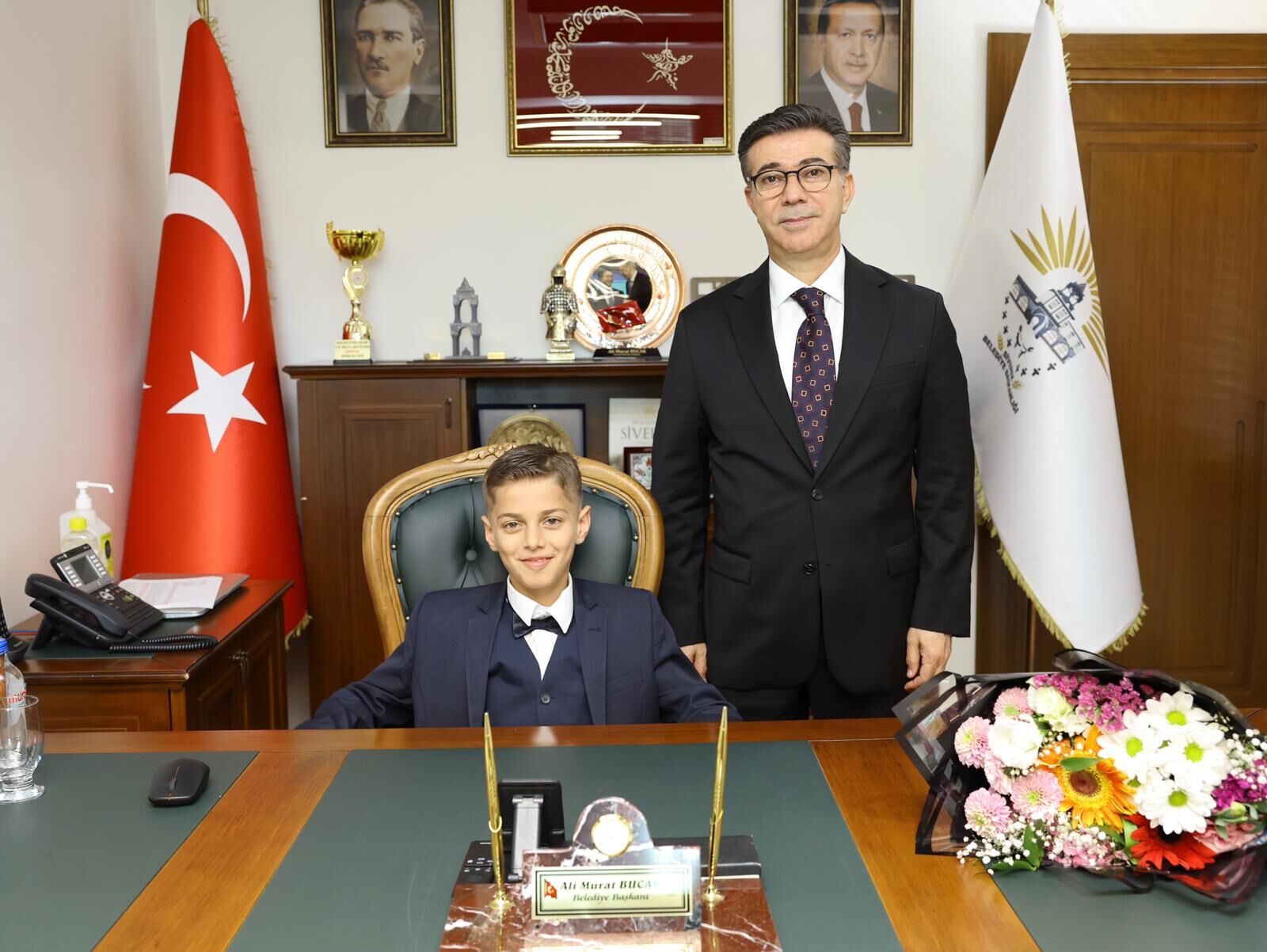 Başkan Bucak Koltuğunu Öğrencilere Devretti-3