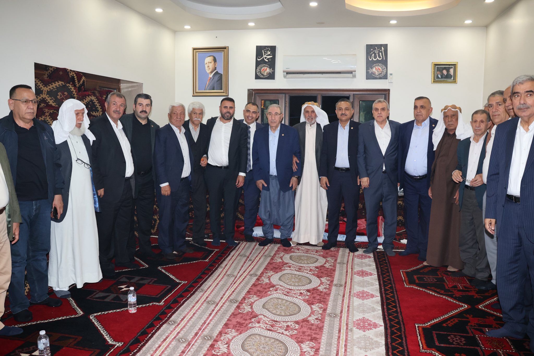 Ak Parti Şanlıurfa Heyeti Eyyübiye’de Vatandaşlarla Bir Araya Geldi (2)