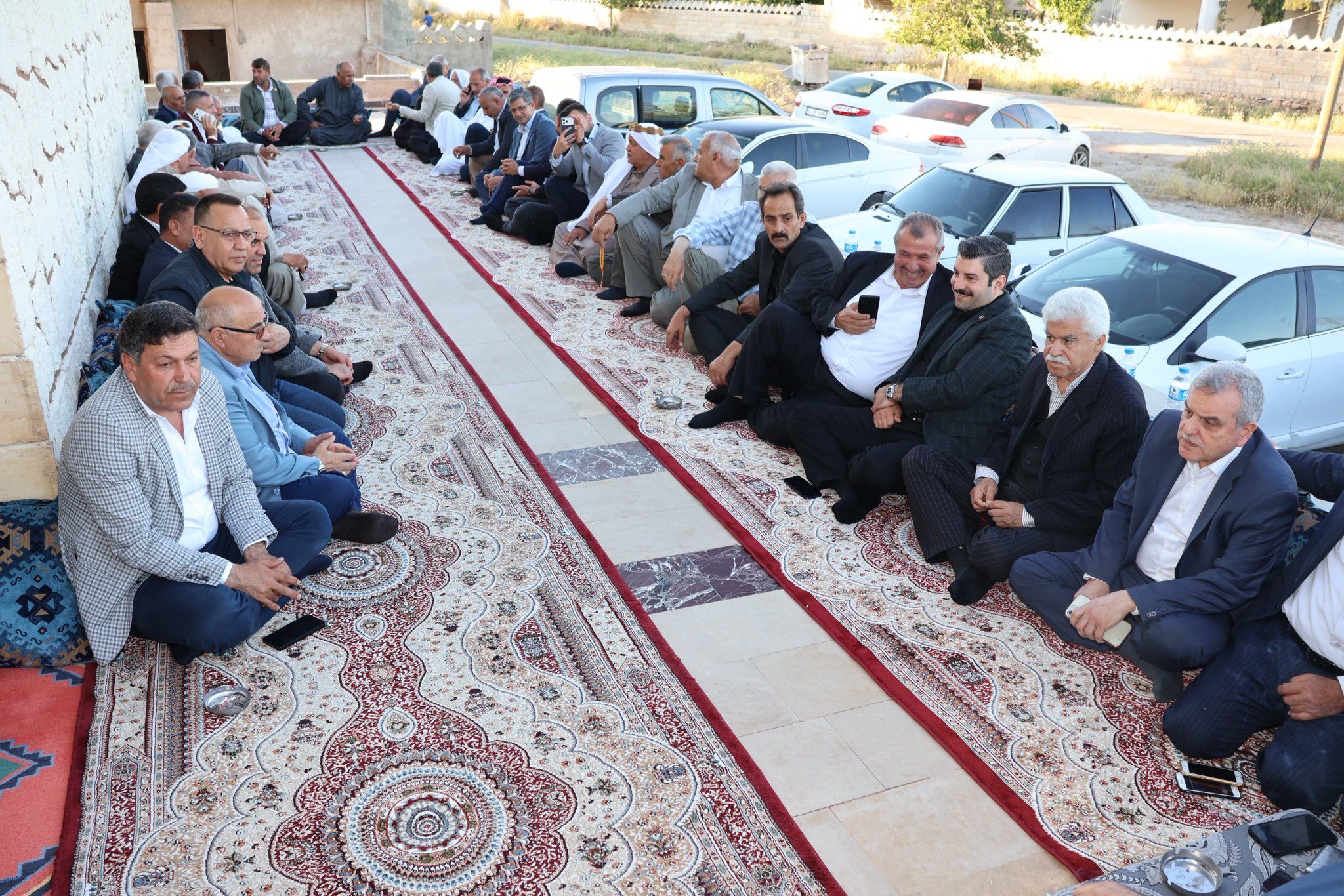 Ak Parti Şanlıurfa Heyeti Eyyübiye’de Vatandaşlarla Bir Araya Geldi (4)