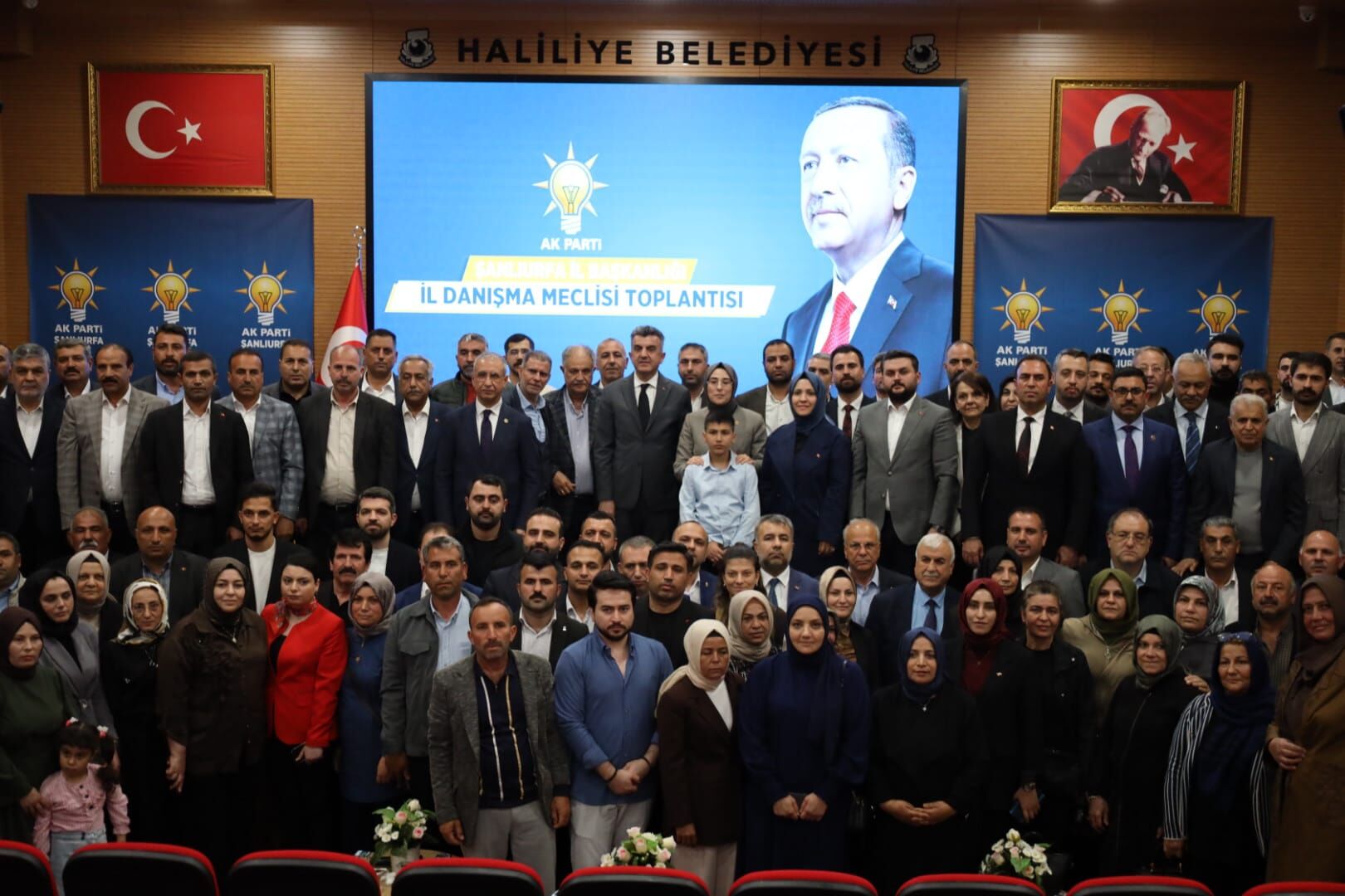 Ak Parti Şanlıurfa İl Danışma Meclisi Toplantısı Yapıldı 4