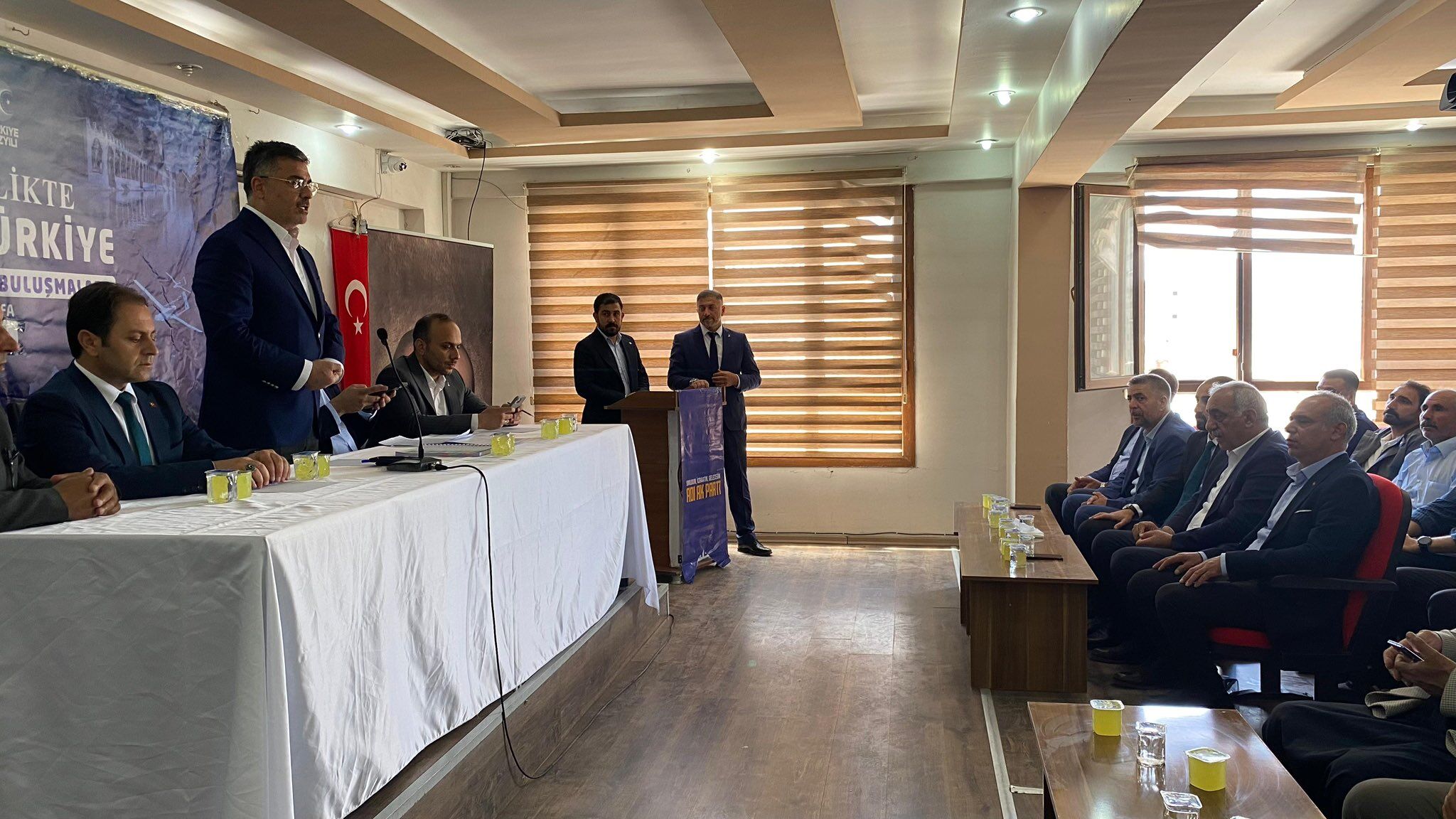 Ak Parti Şanlıurfa’da Yeni Dönem Yol Haritasını Belirledi, (5)