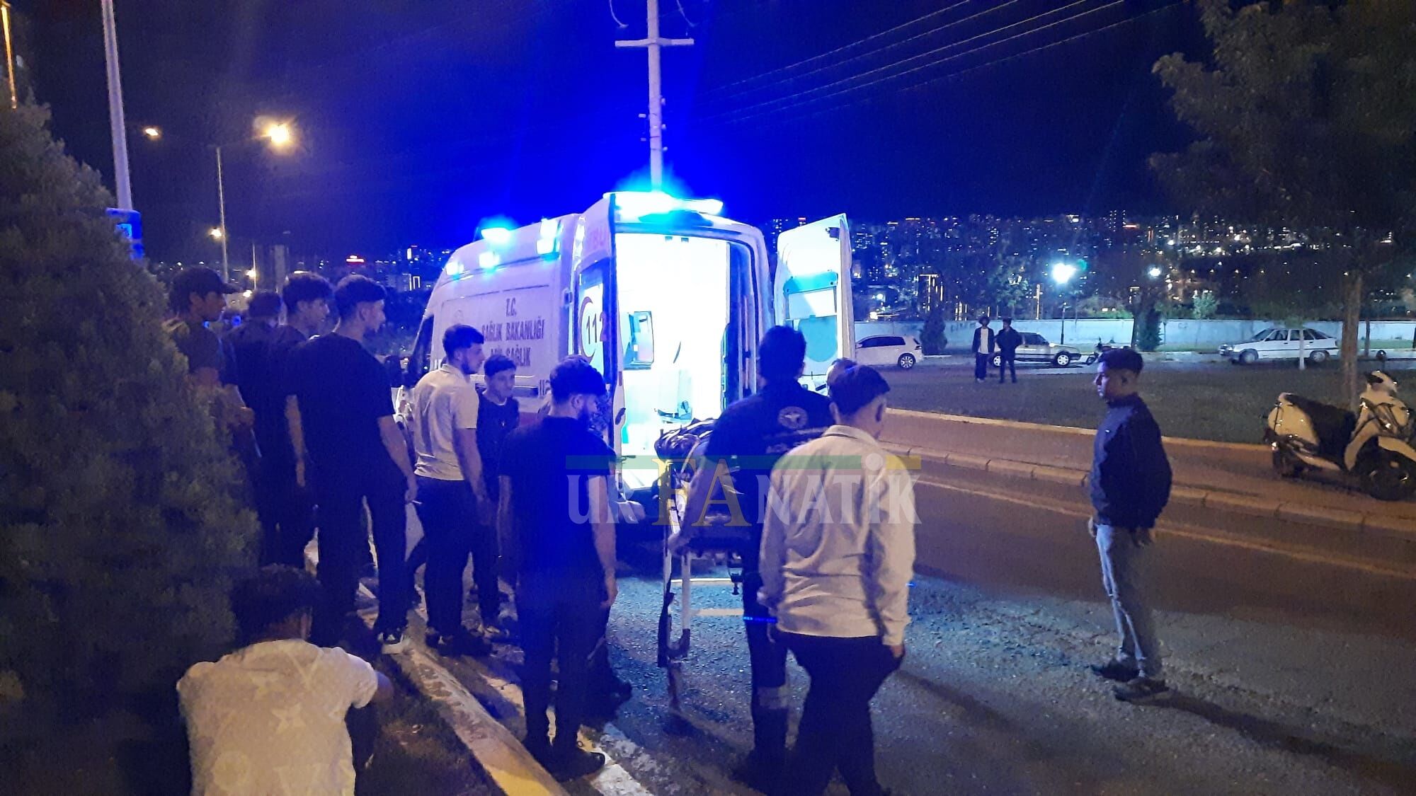 Karaköprü'de Motosiklet Devrildi (4)