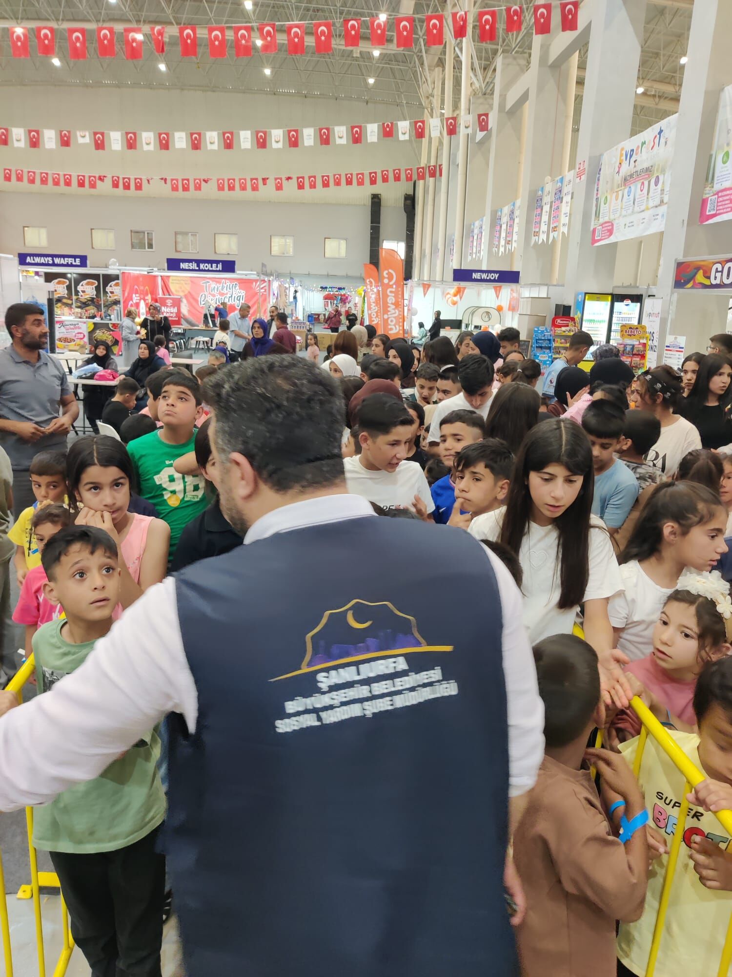 Şanlıurfa Büyükşehir Belediyesi’nden Anlamlı Festival Desteği (2)