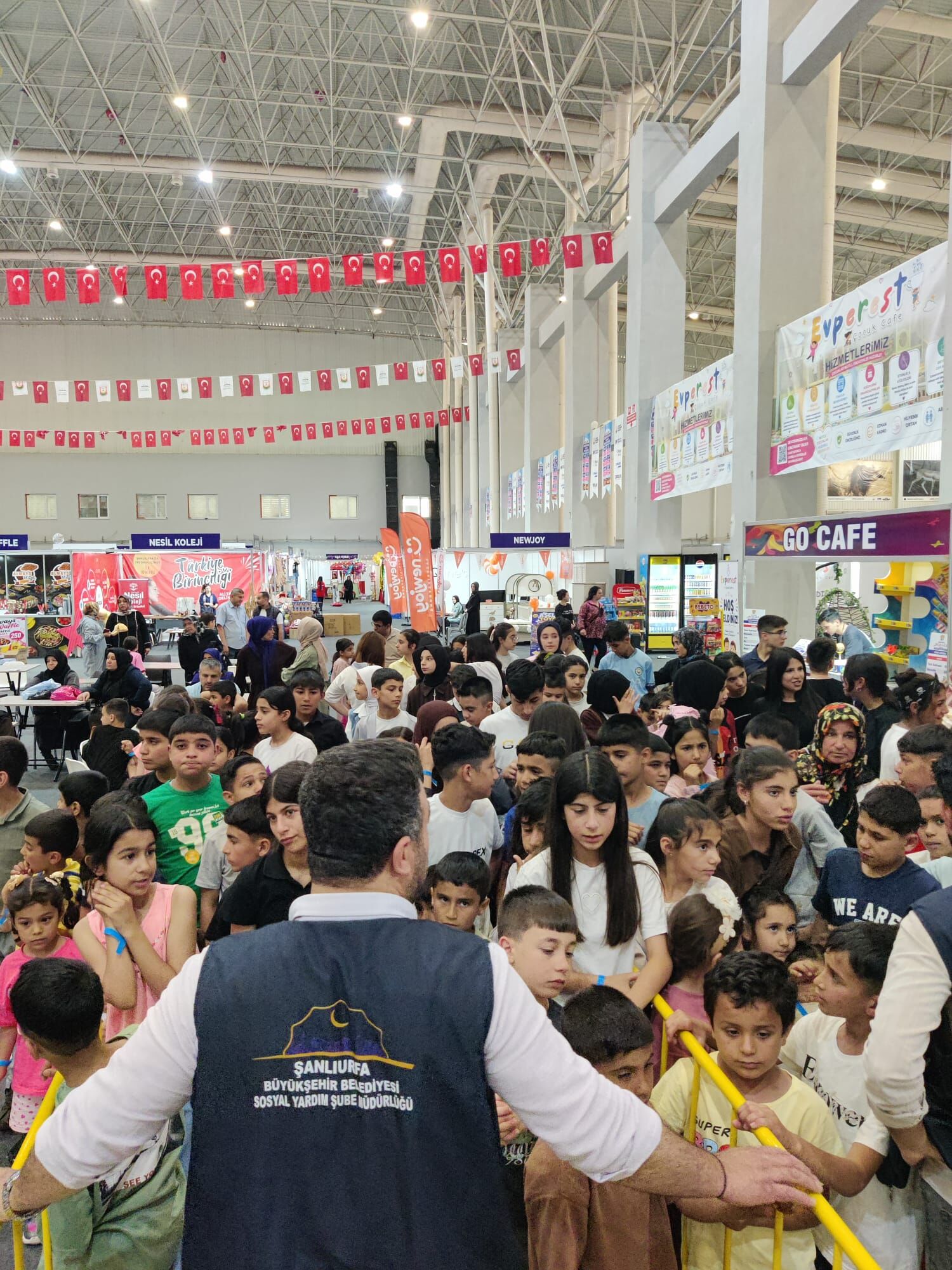 Şanlıurfa Büyükşehir Belediyesi’nden Anlamlı Festival Desteği (4)