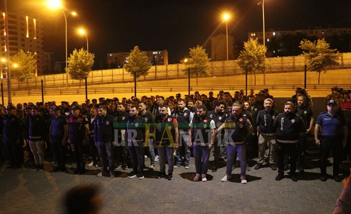 Şanlıurfa'da 163 Ekip 1023 Polisin Katılımlarıyla 'Huzur 63' Uygulaması Yapıldı (8)