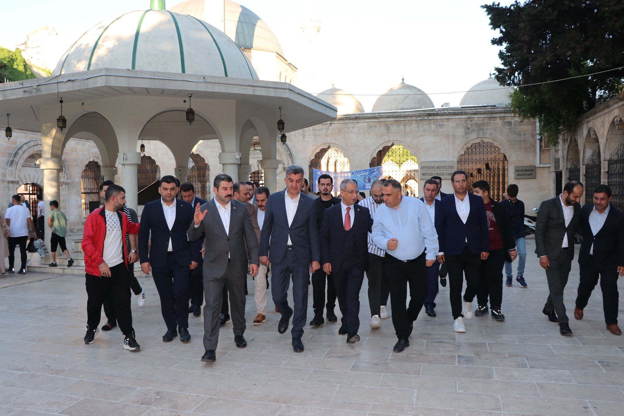 Şanlıurfa’da Kurban Bayramı Namazı Camilerde Eda Edildi (4)