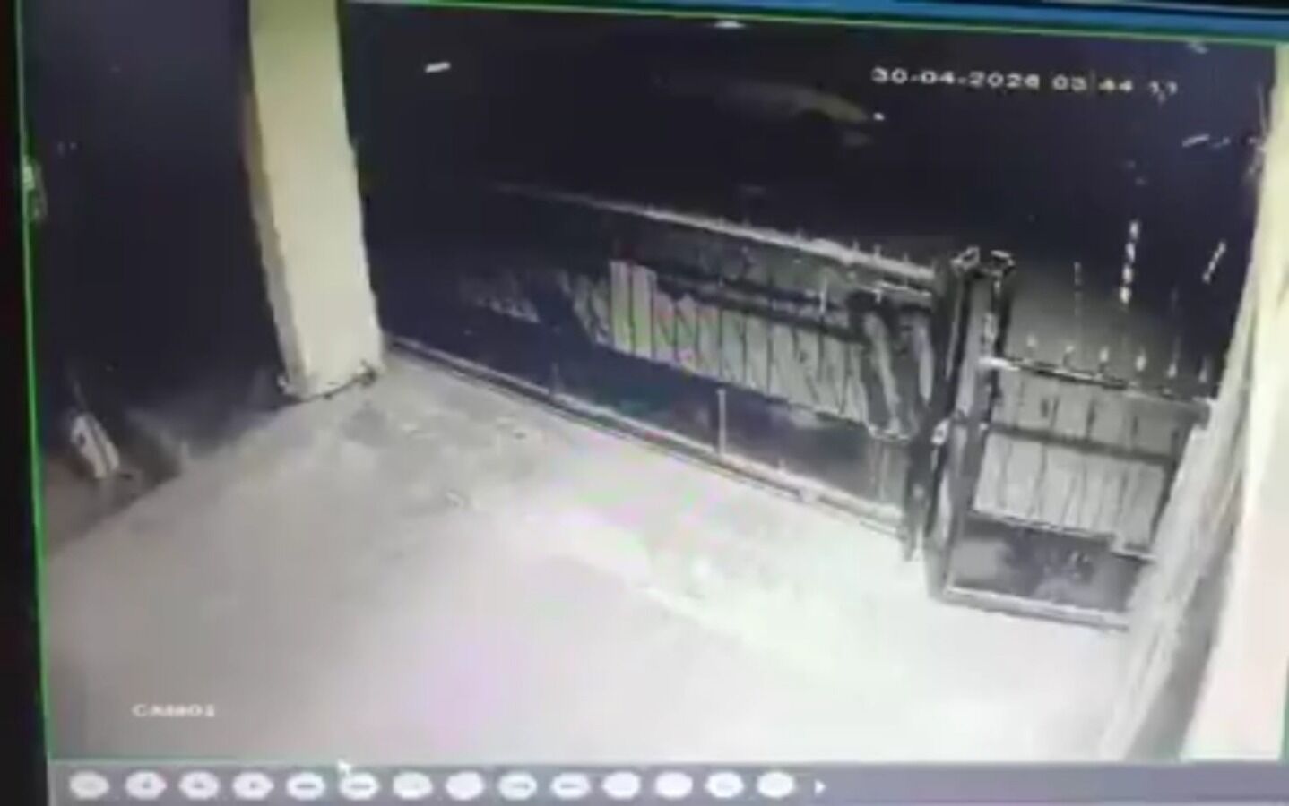 Site Tavanı Çöktü