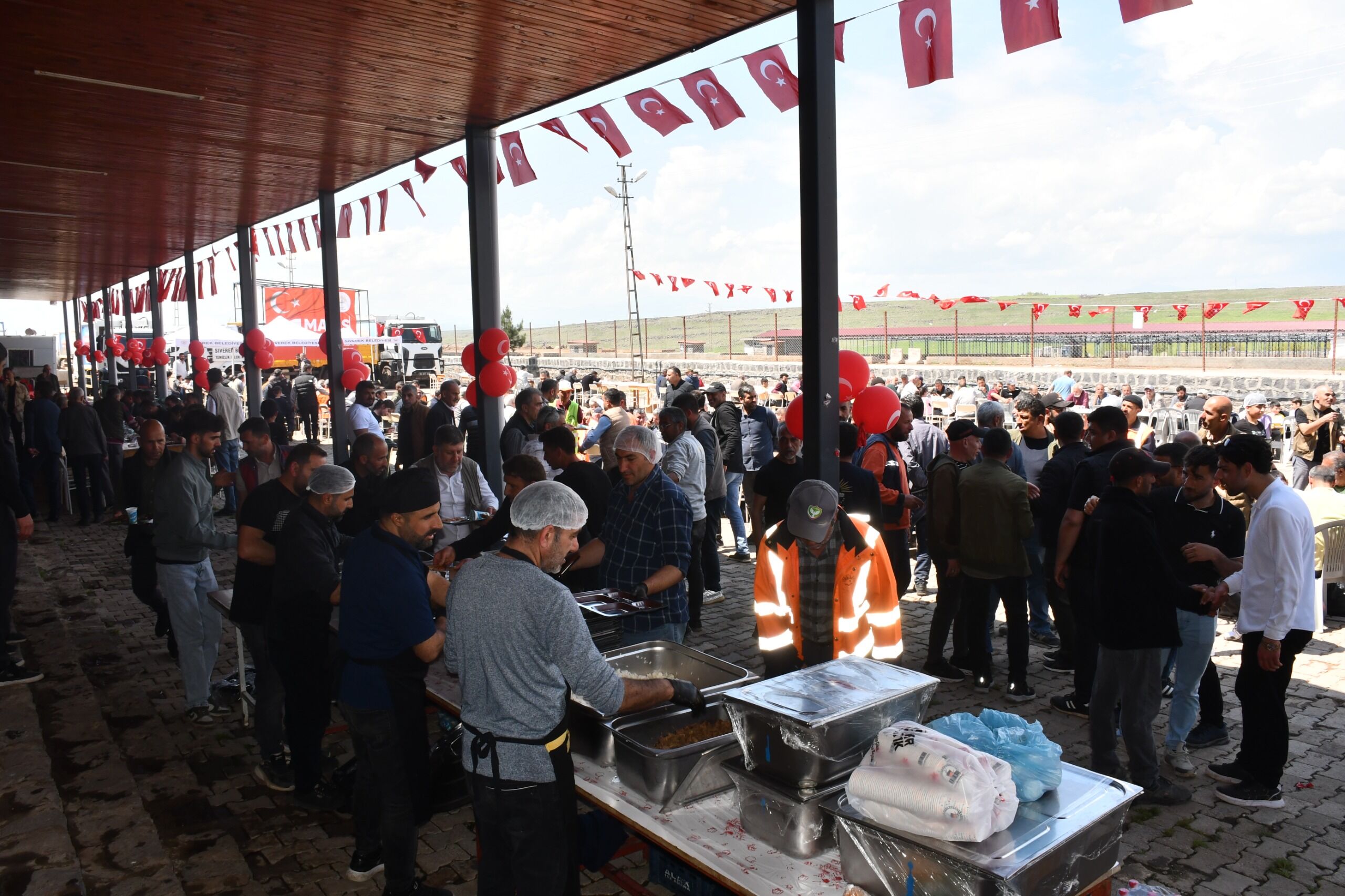 Siverek Belediyesi’nde 1 Mayıs Dayanışma Programı Düzenlendi-1