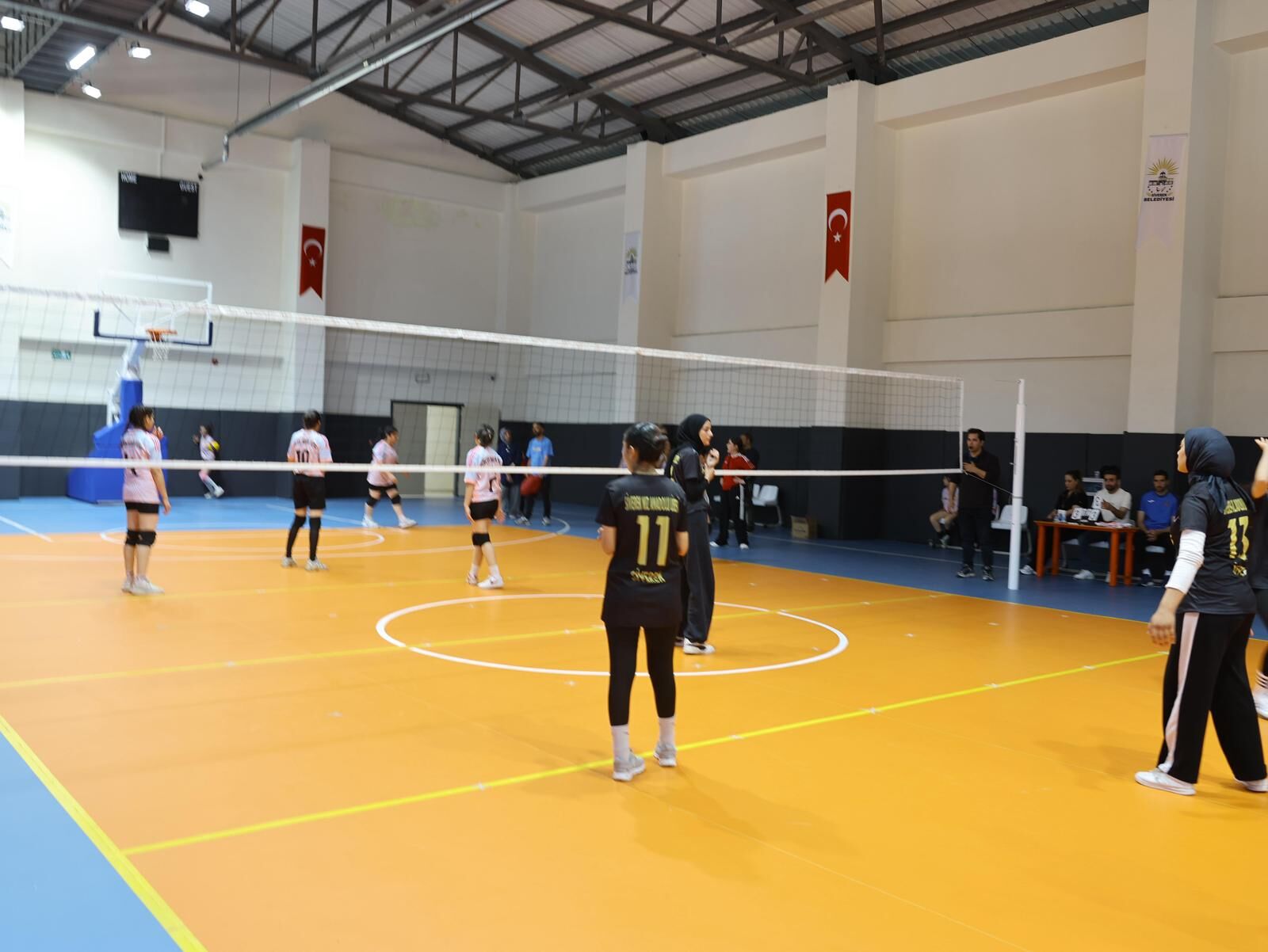 Siverek’te Gençlik Haftası Coşkusu: Filenin Şampiyonu Siverek Spor Lisesi-2