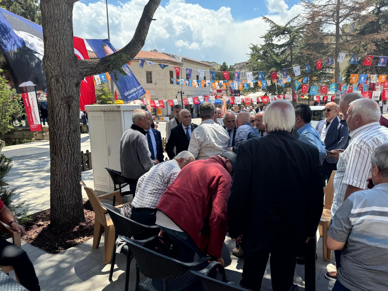 Ahmet Eşref Fakıbaba Nevşehir’de Seçim Çalışmalarına Katıldı (5)