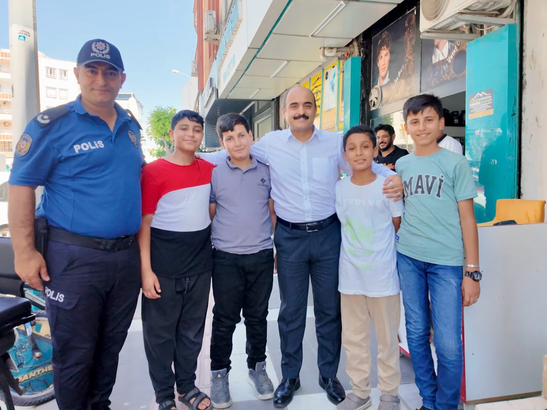 Akçakale’de Ali Cemal Altınöz Ve Mehmet Telli Esnafın Sorunlarını Dinledi (4)