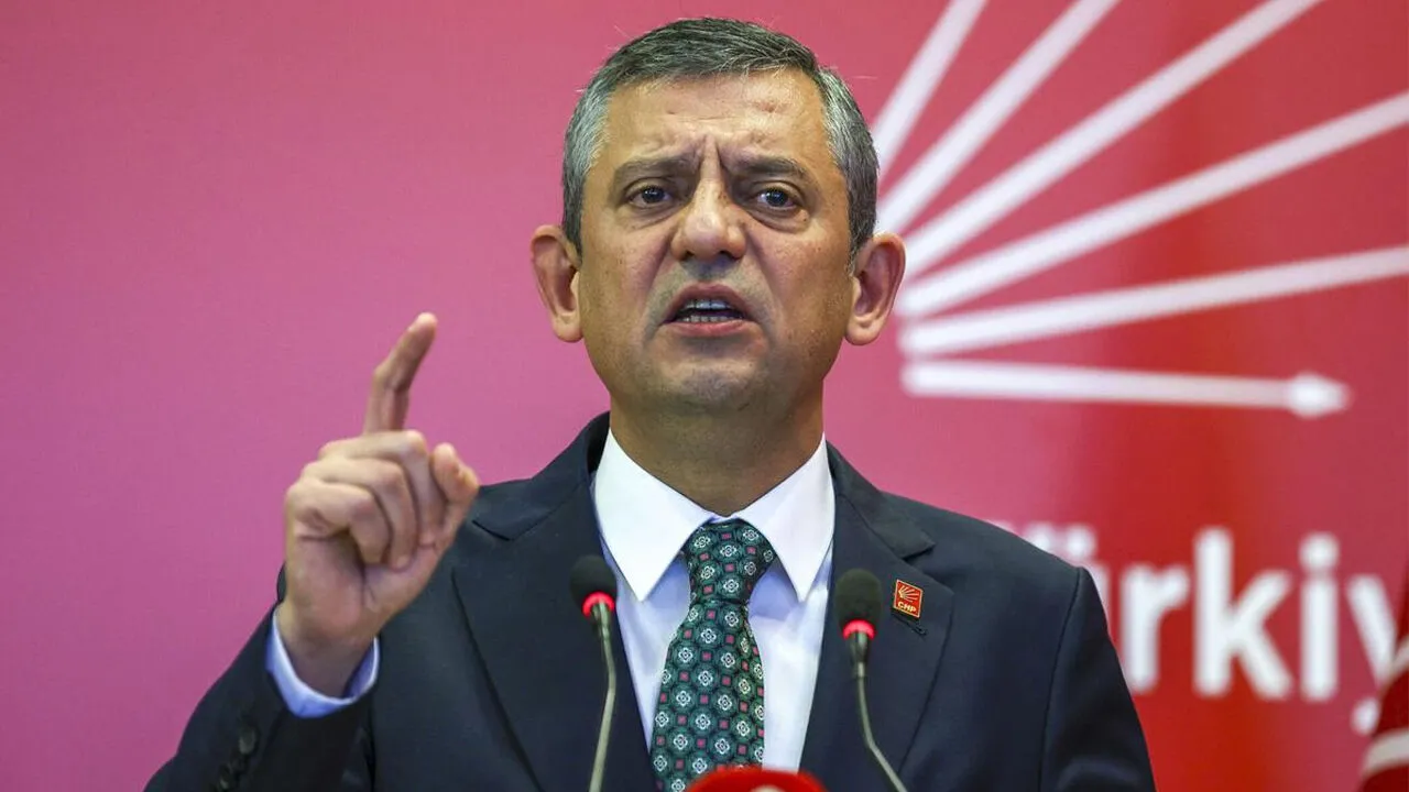 Ankara Kulisleri Hareketli Ozgur Ozelin Yeni Partisinin Adi Belli Oldu