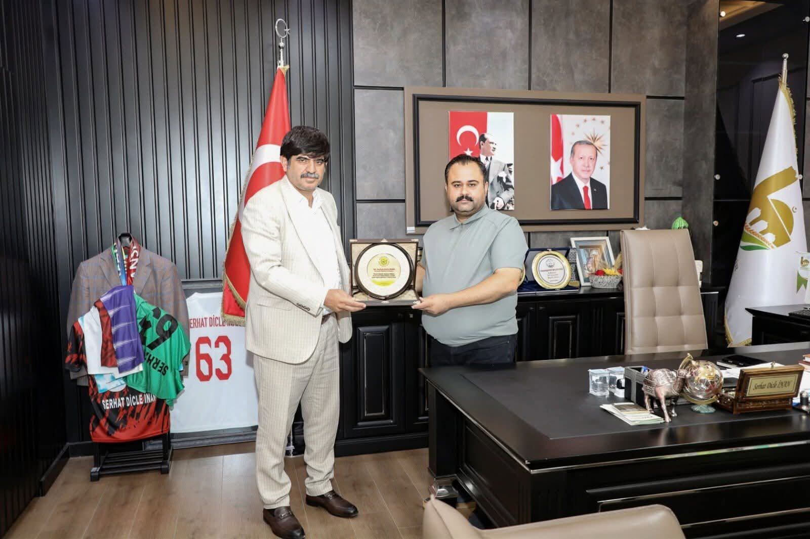 Askf Başkanı Murat Basyan, Viranşehir Belediye Eş Başkanı Serhat Dicle İnan’ı Ziyaret Etti (2)