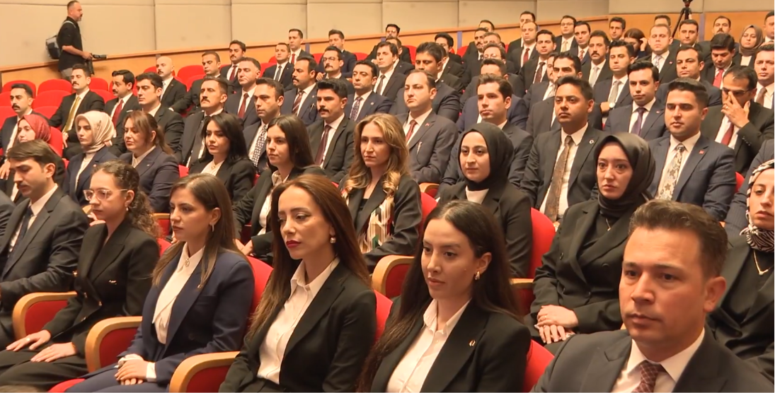 Bakan Çiftçi, Kaymakam Adaylarıyla Bir Araya Geldi “İyi Bir Kaymakam Milletle Kurduğu Gönül Bağıyla İz Bırakır” (2)