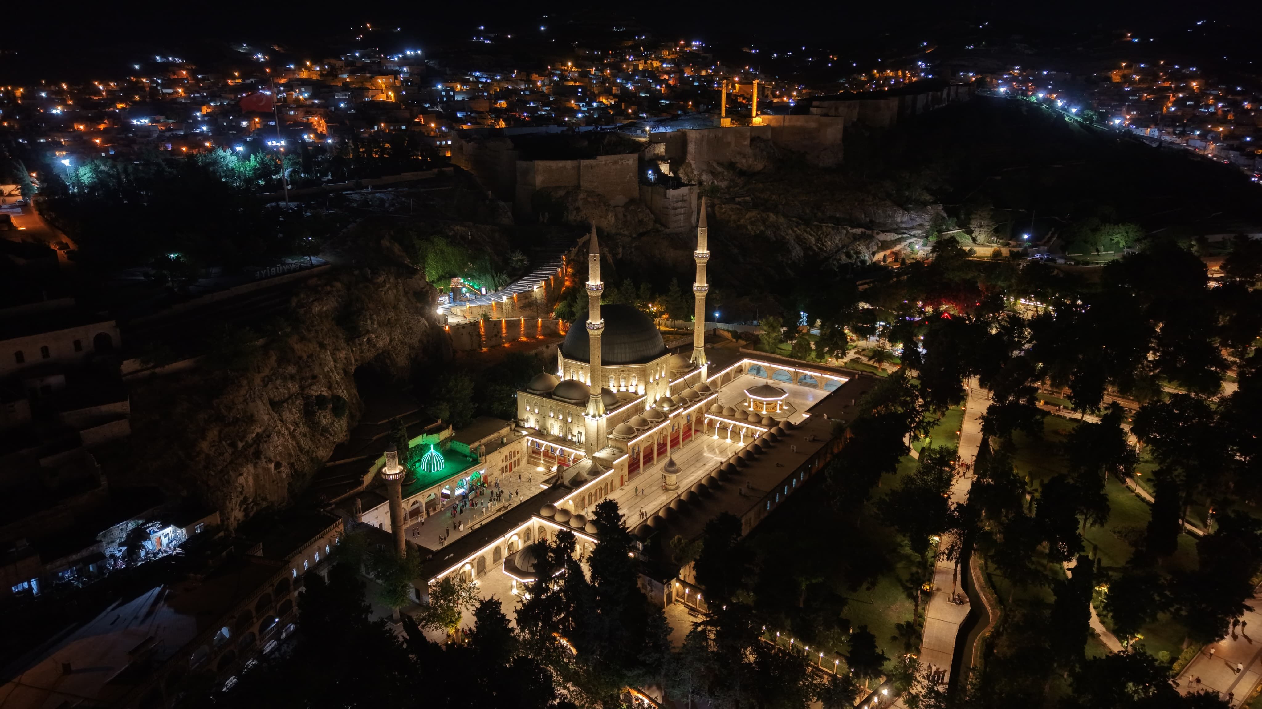 Balıklıgöl Işıl Işıl Oldu! (4)