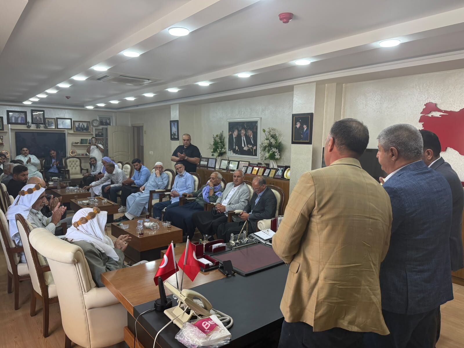 Bariş Olumlu Karşiladi