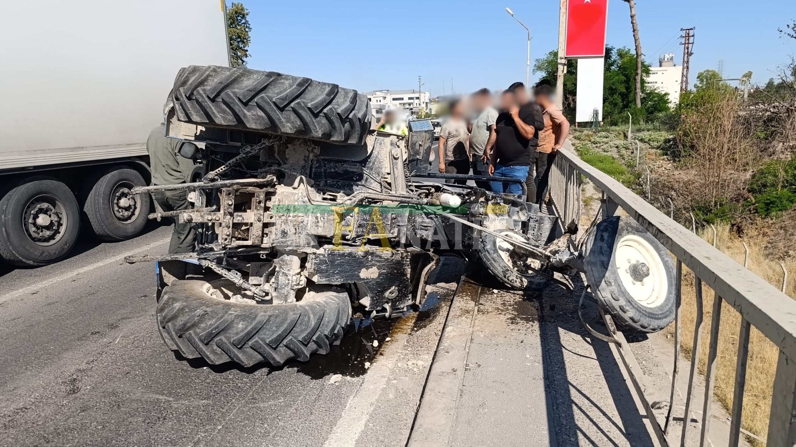 Birecik Traktör Kazası