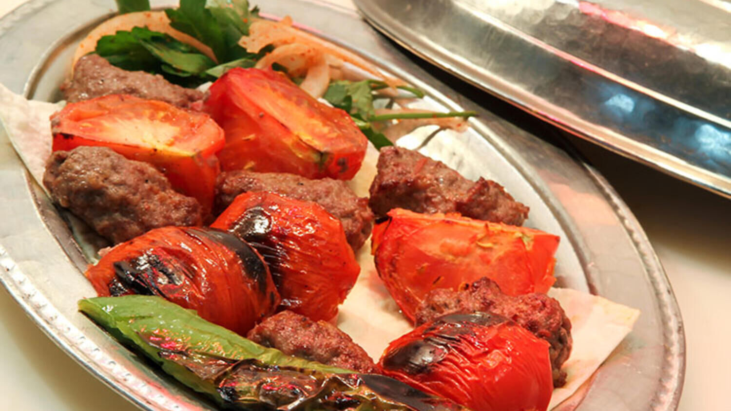 Domatesli Kebap (1)