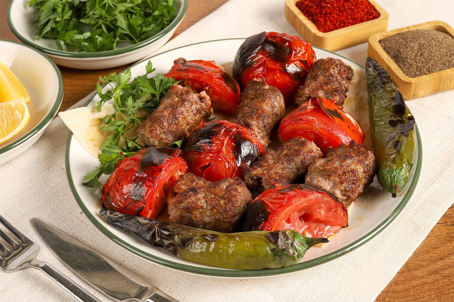 Domatesli Kebap (4)