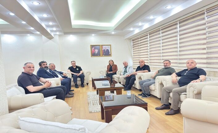 Güneydoğulu Gazeteciler, Isparta İl Emniyet Müdürü Erdem Bildirici'yi Ziyaret Etti (5)