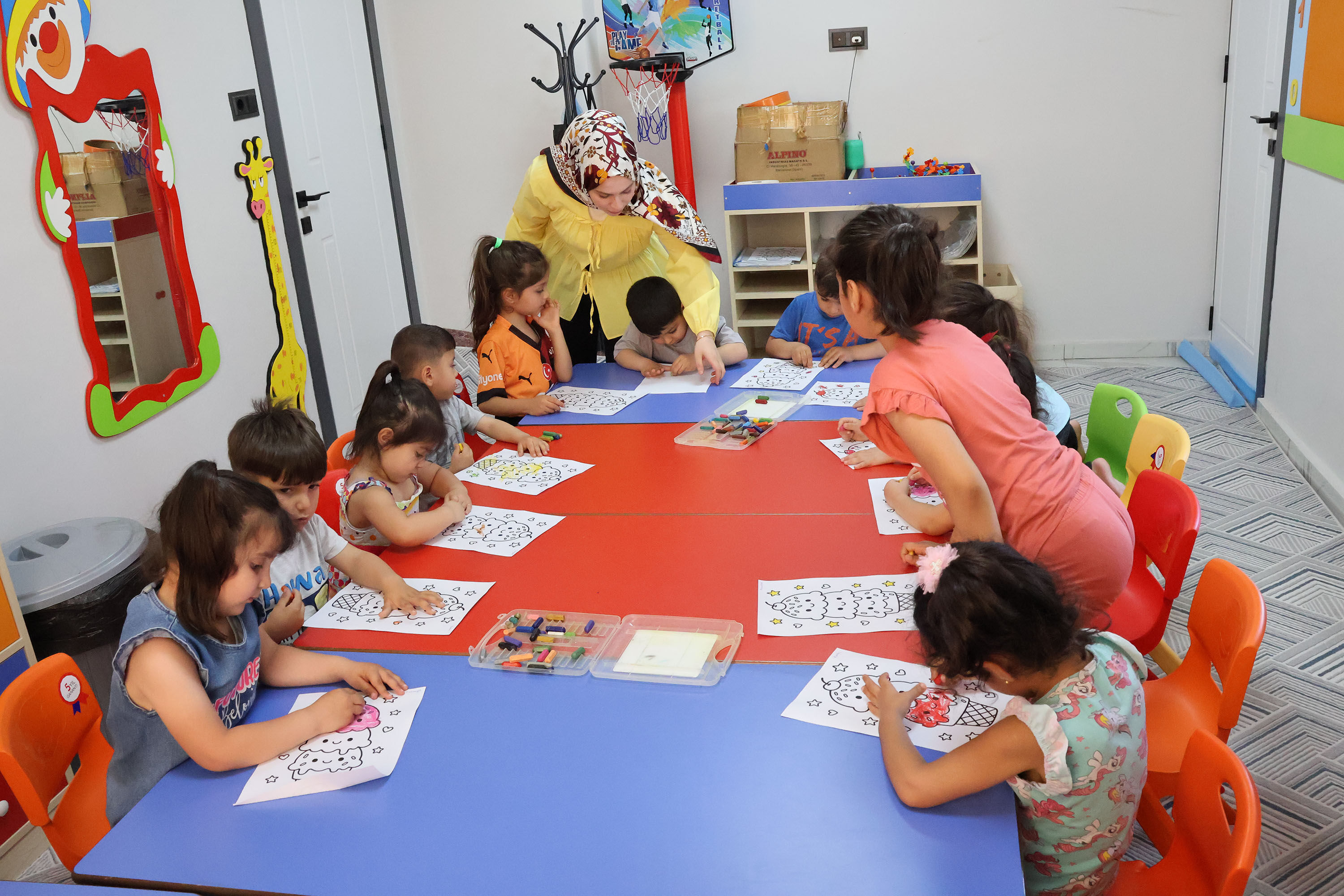 Hali̇li̇ye’de Kadinlar İçi̇n Eği̇ti̇m Ve Üreti̇m Seferberli̇ği̇ (4)