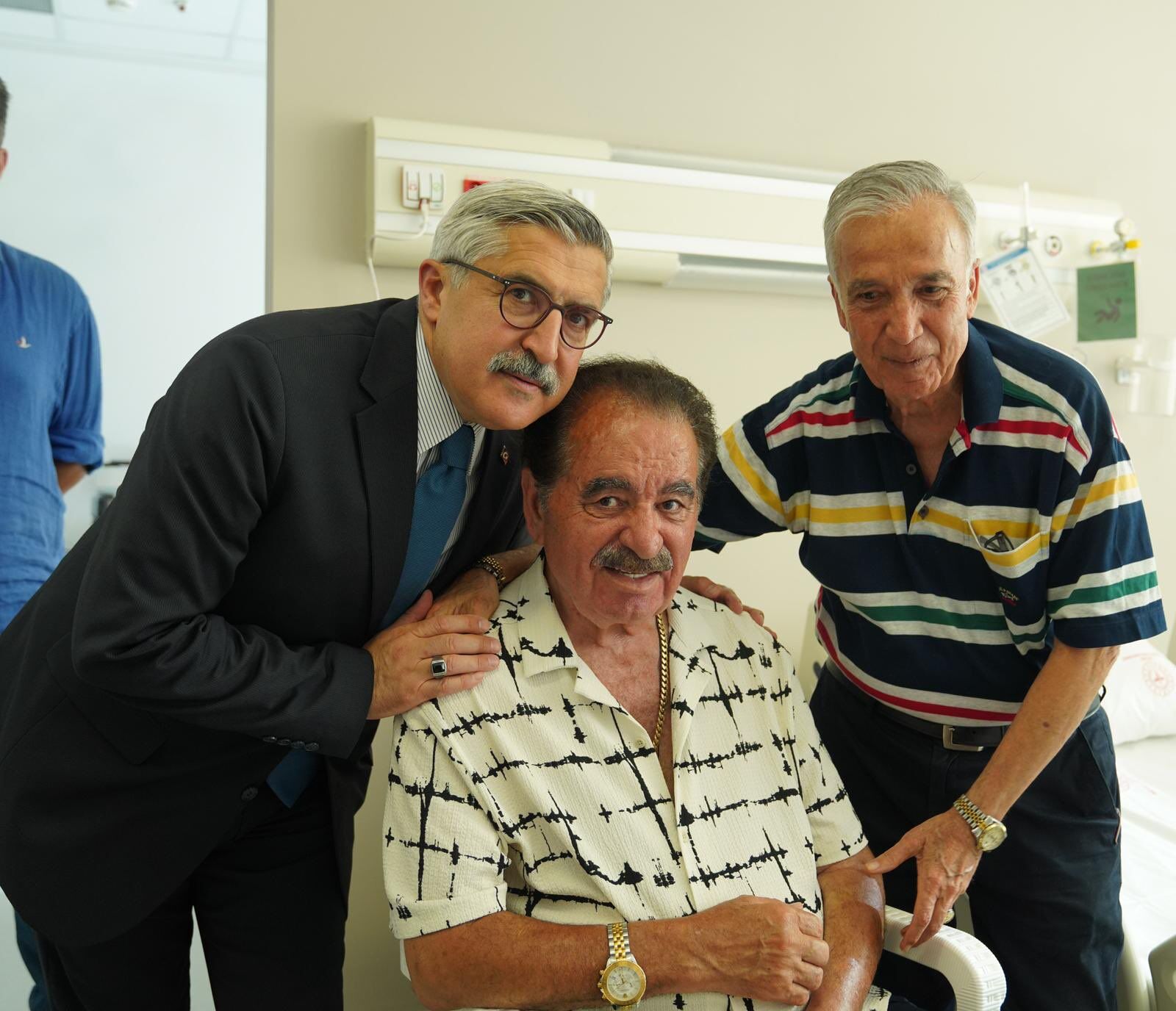 Hüseyin Yayman’dan İbrahim Tatlıses’e Geçmiş Olsun Ziyareti (3)