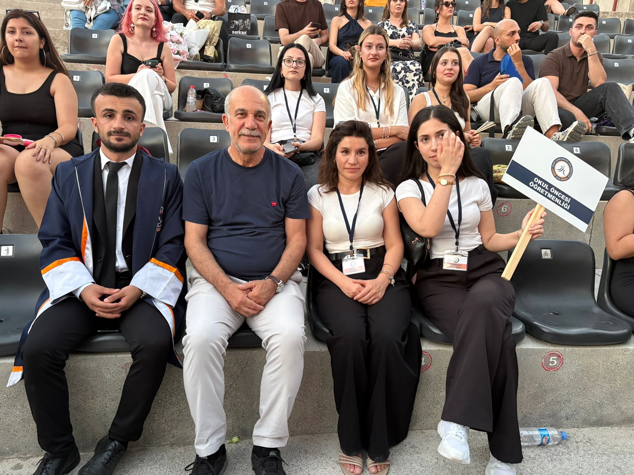 İzmir Şanlıurfa Federasyonu Başkanı Mızraklı Mezuniyet Törenine Katıldı 2