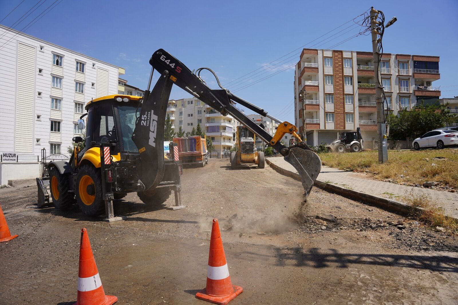 Kahta Belediyesi İlçe Genelinde Asfalt Sezonunu Açtı 3