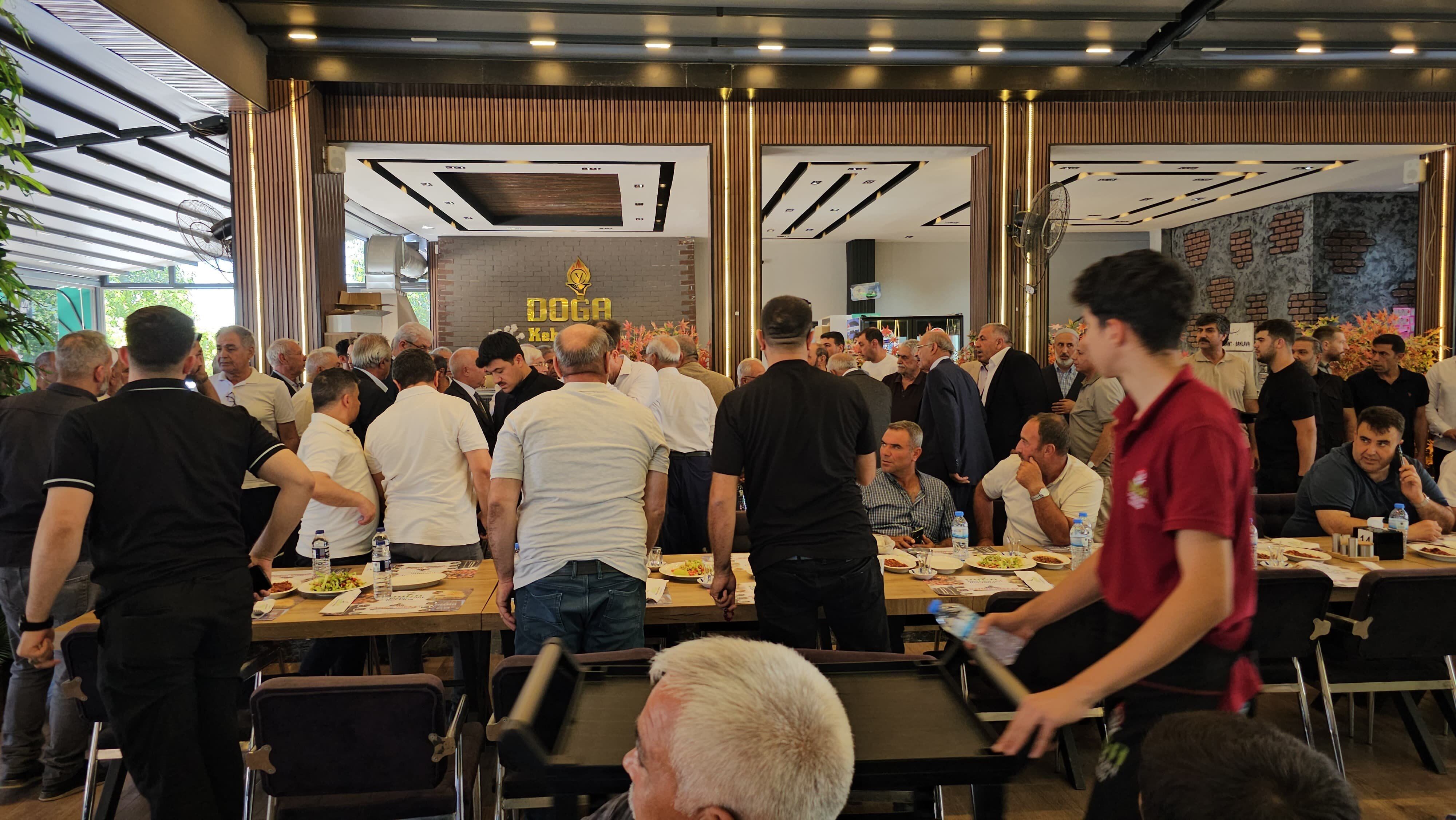 Kanaat Önderleri̇ Ve İleri̇ Gelenler Bariş İçi̇n Buluştu (2)