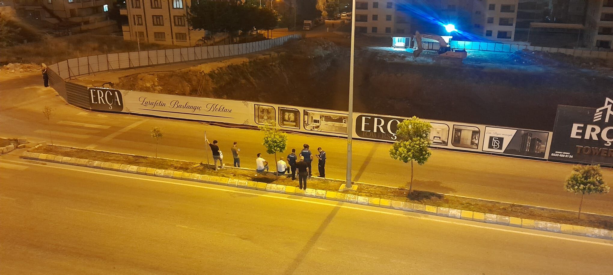 Karaköprü’de Çardaklıkaya Bulvarı Trafiğe Kapatıldı (1)